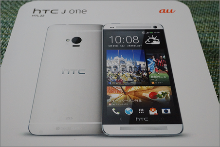 HTC J One HTL22